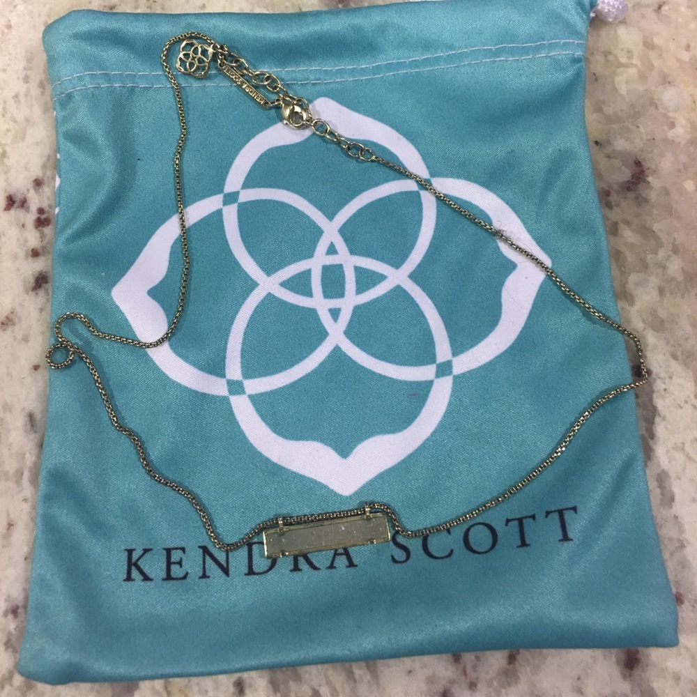 White Sparkly Kendra Scott Bar Necklace